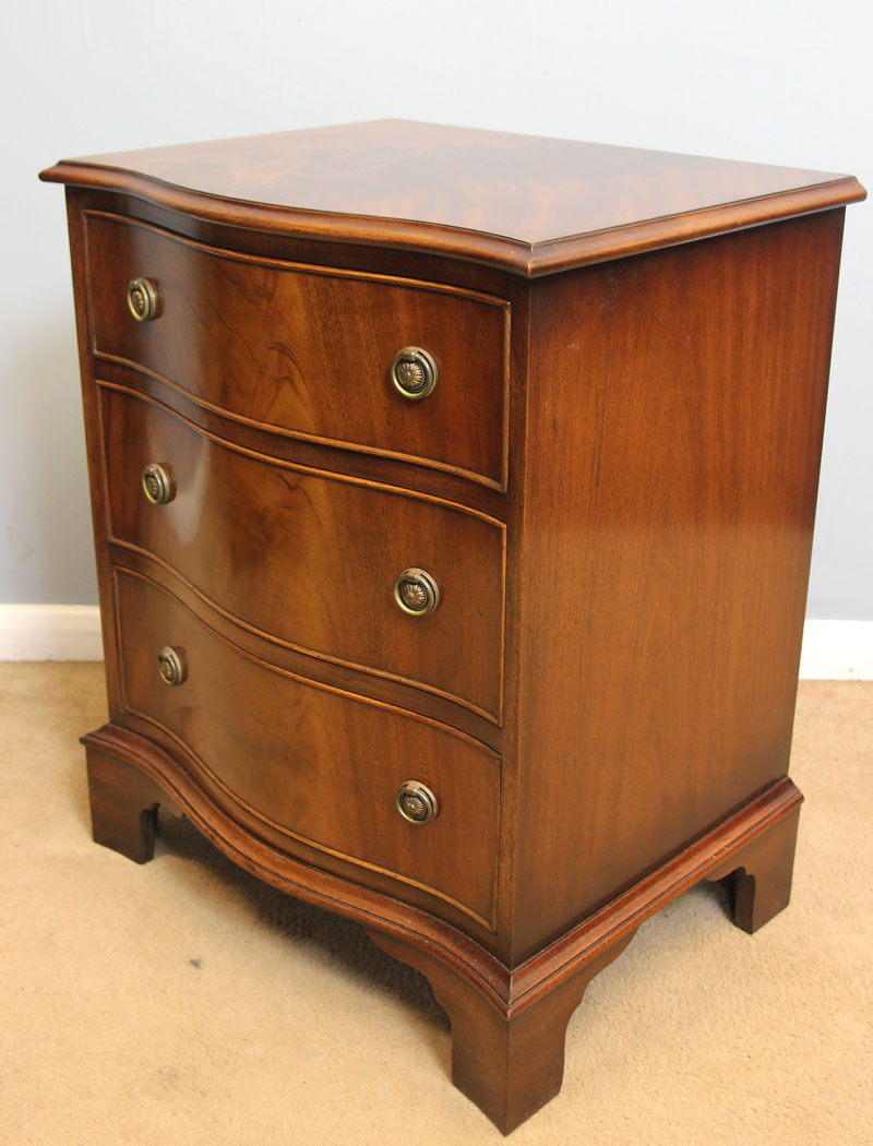 12254r6 Pair Georgian Style Mahogany Beside Cabinets Chests of Drawers,