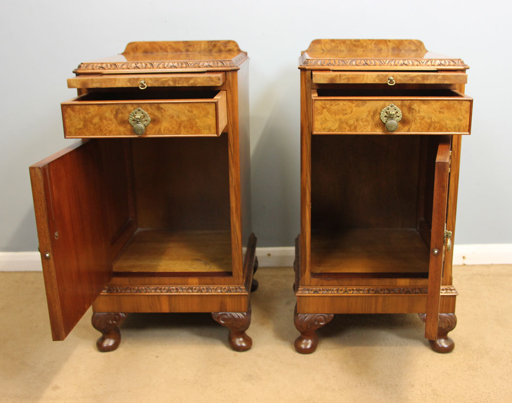 12261r12 Pair Antique Burr Walnut Bedside Cabinets,