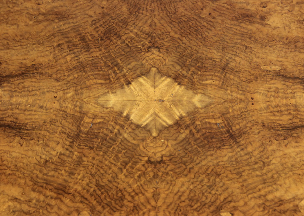 12275r23 Antique Victorian Burr Walnut Oval Coffee Table, Victorian Burr Walnut Oval Coffee Table