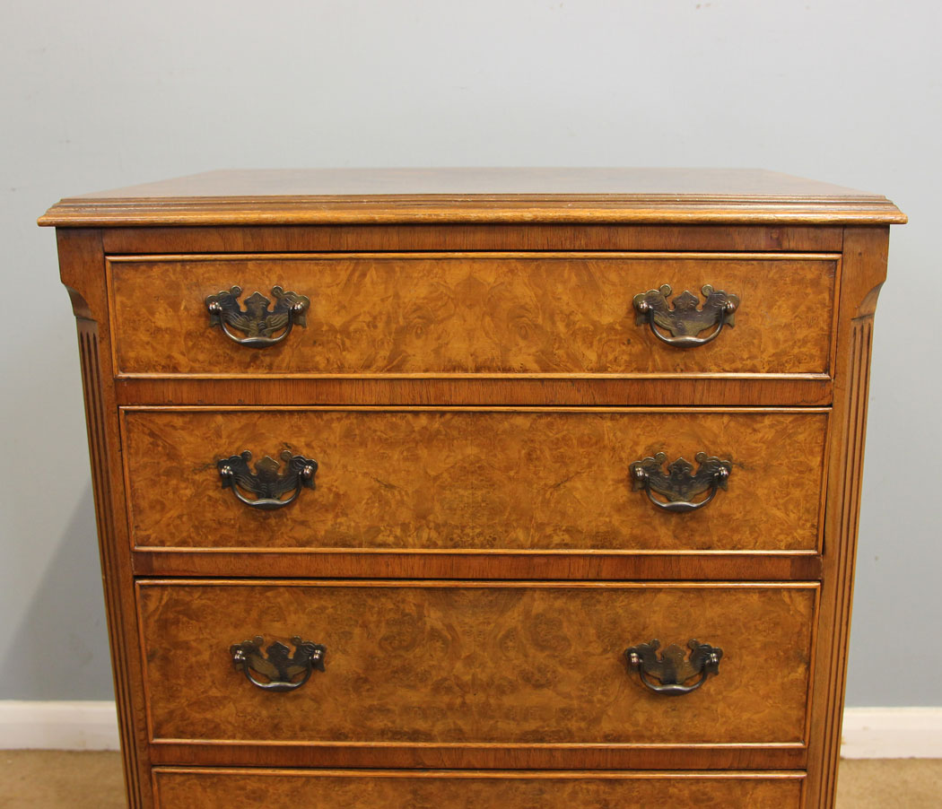 12287r3 Small Burr Walnut Antique Georgian Style Chest of Drawers,