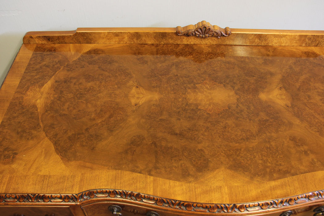 12314r20 Antique Quality Pair Burr Walnut Console Side Tables,