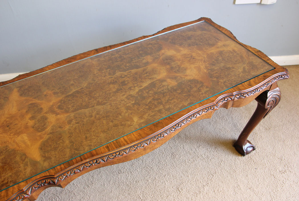 12327r11 Antique Burr Walnut Large Coffee Table,