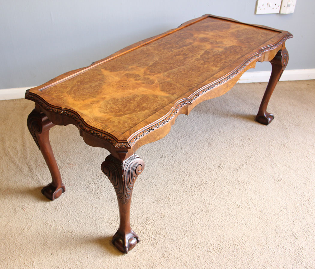 12327r6 Antique Burr Walnut Large Coffee Table,