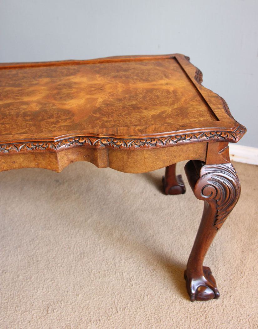 12327r9 Antique Burr Walnut Large Coffee Table,