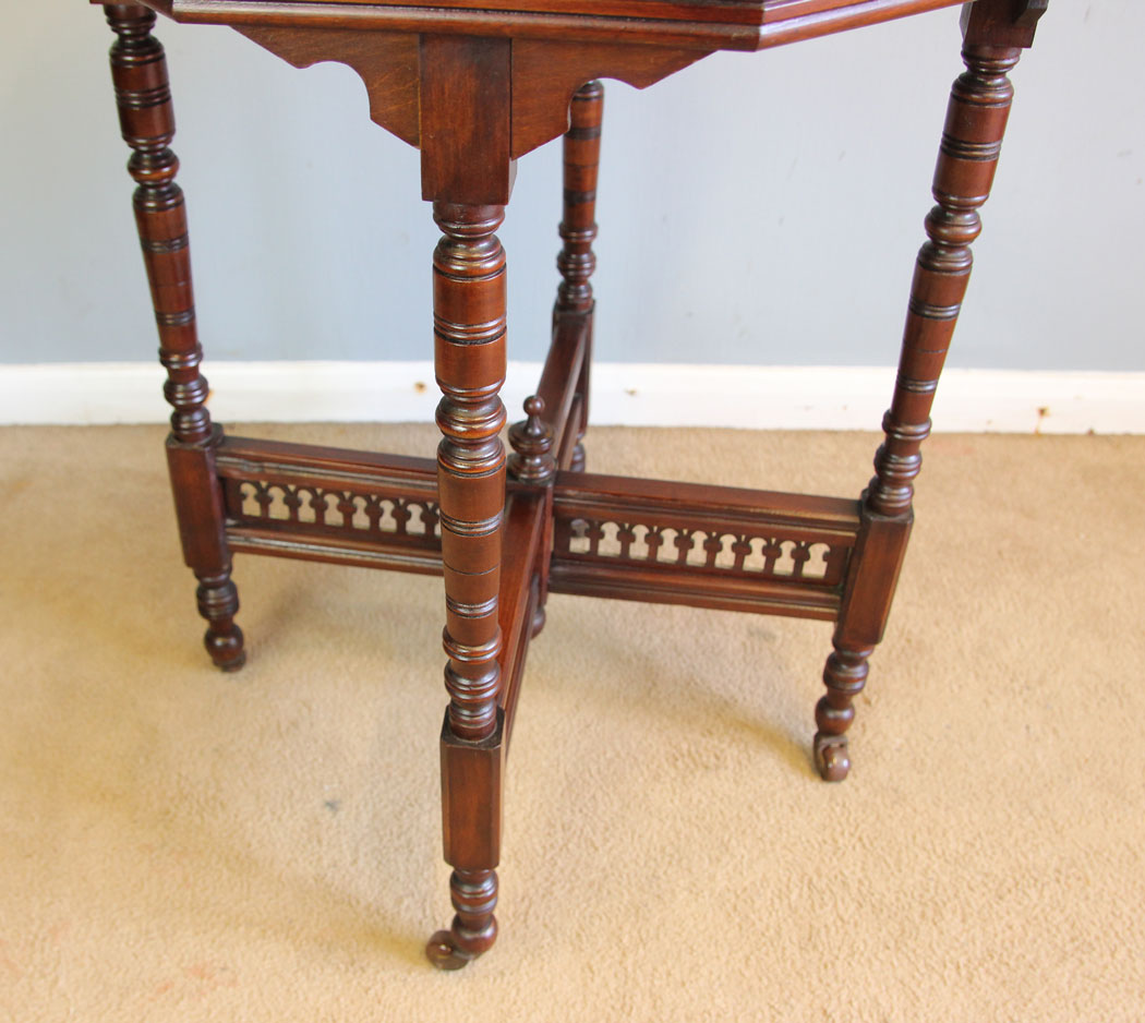 12332r4 Antique Walnut Octagonal Occasional Lamp Table, Antique Walnut Octagonal Occasional Lamp Centre Table