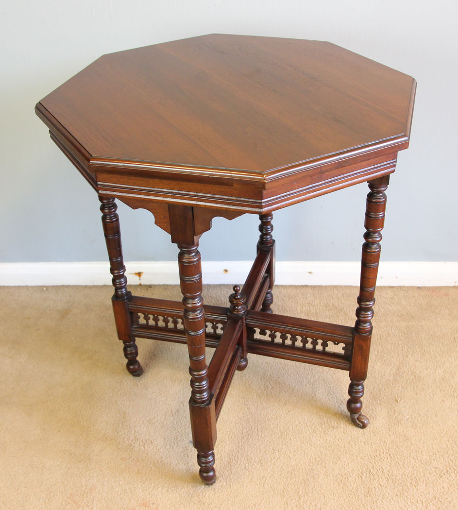 12332r6 Antique Walnut Octagonal Occasional Lamp Table, Antique Walnut Octagonal Occasional Lamp Centre Table