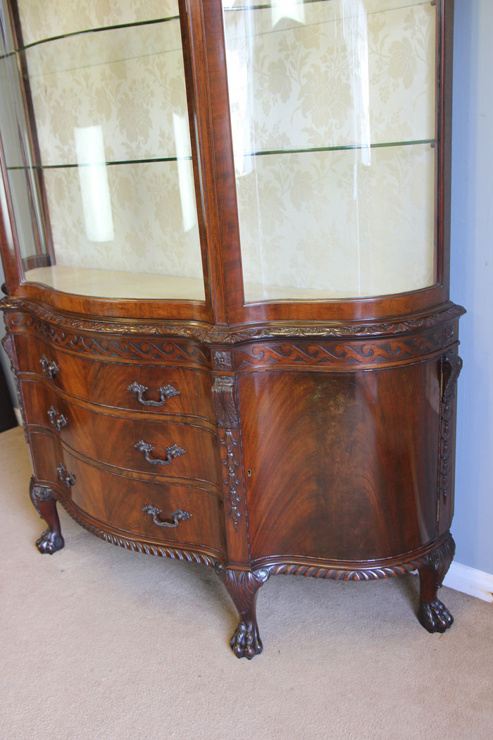 12340r14 Antique Mahogany Chippendale Style China Display Cabinet, Antique Mahogany Chippendale Style China Display Cabinet