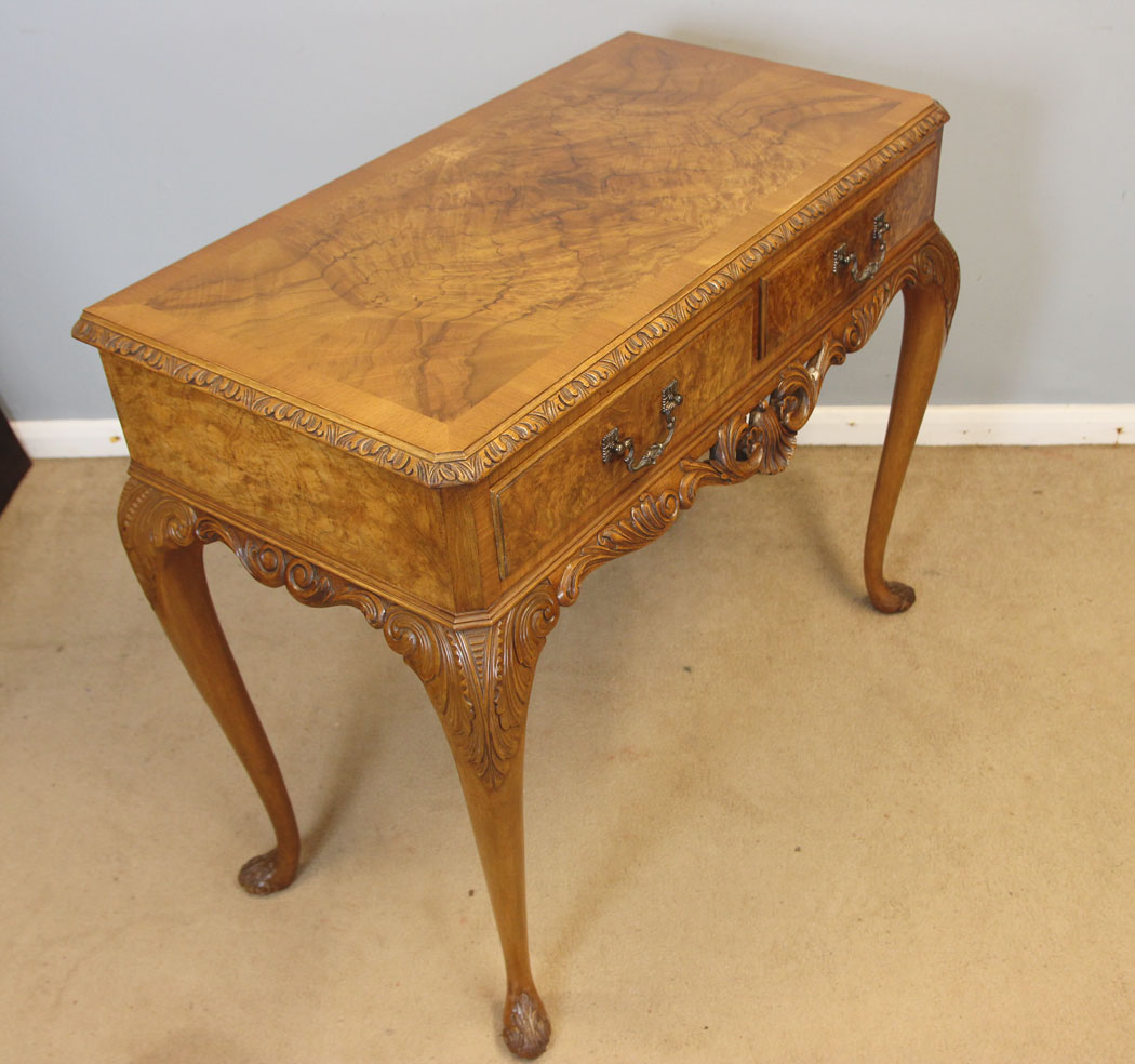 12359r11 Antique Burr Walnut Serving Side Table, Antique Burr Walnut Queen Anne Style Console Side Table