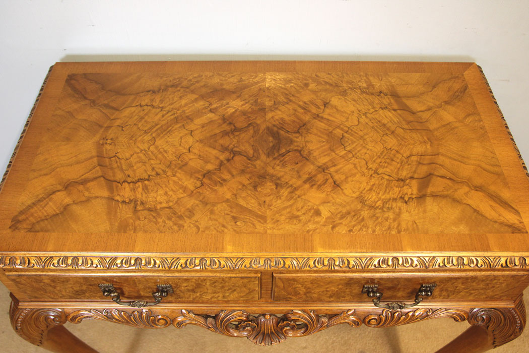 12359r3 Antique Burr Walnut Serving Side Table, Antique Burr Walnut Queen Anne Style Console Side Table