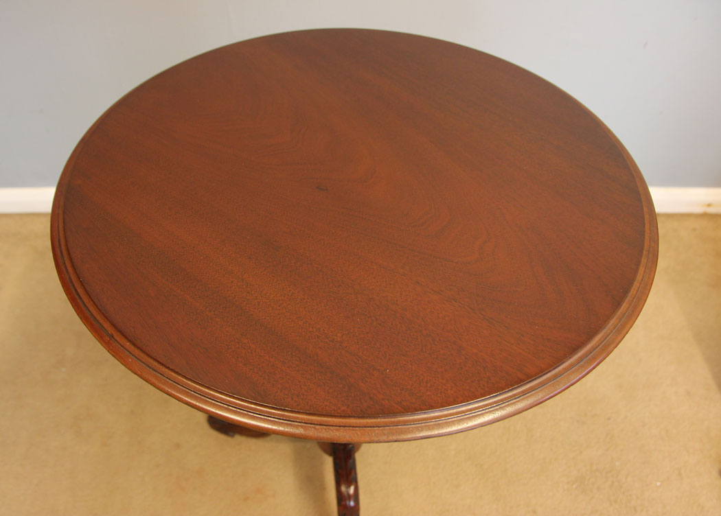 12361r6 Antique Victorian Mahogany Tripod Occasional Wine Table, Antique Victorian Mahogany Tripod Lamp Occasional Wine Table