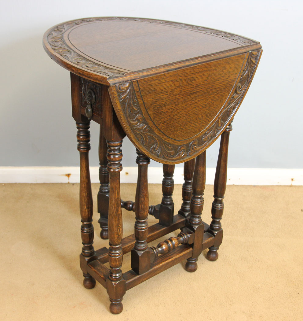 12366r7 Antique Oak Small Occasional Gateleg Table, Antique Oak Small Drop Leaf Occasional Gateleg Side Table