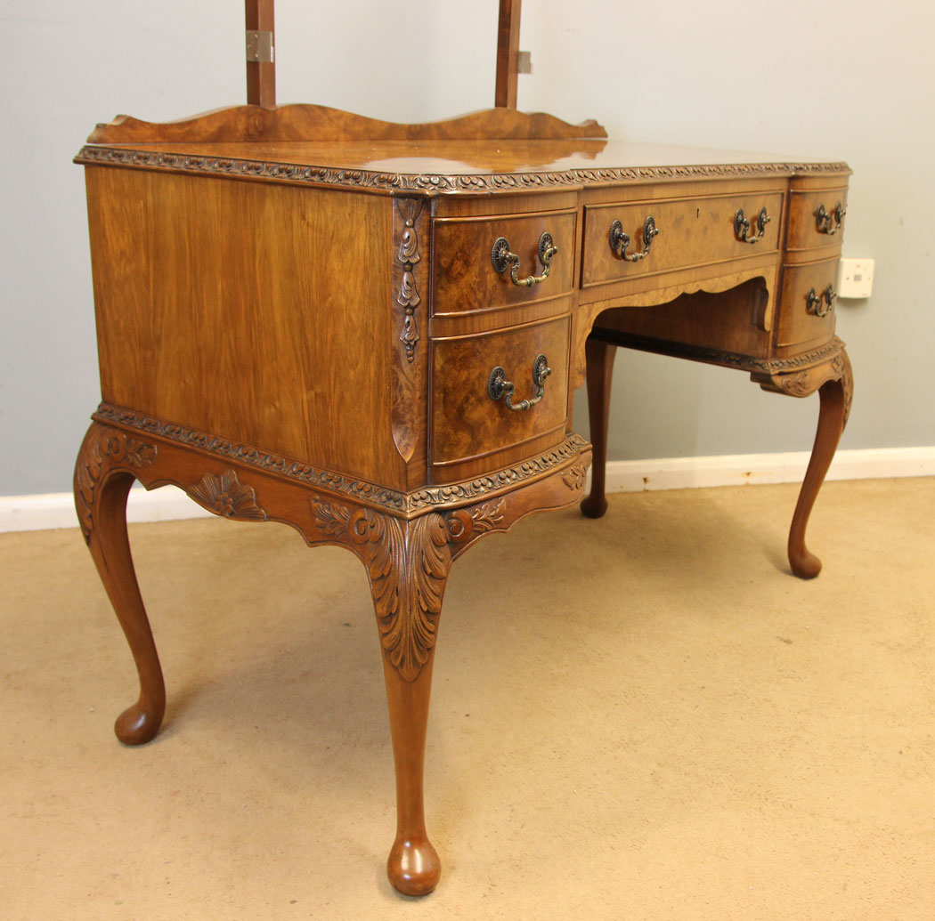 12380r16 Antique Burr Walnut Dressing Table, Quality Burr Walnut Dressing Table