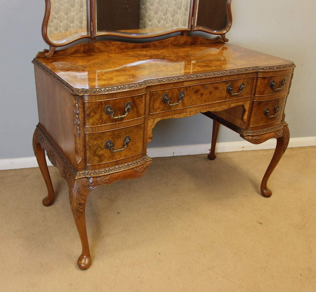 12380r3 Antique Burr Walnut Dressing Table, Quality Burr Walnut Dressing Table