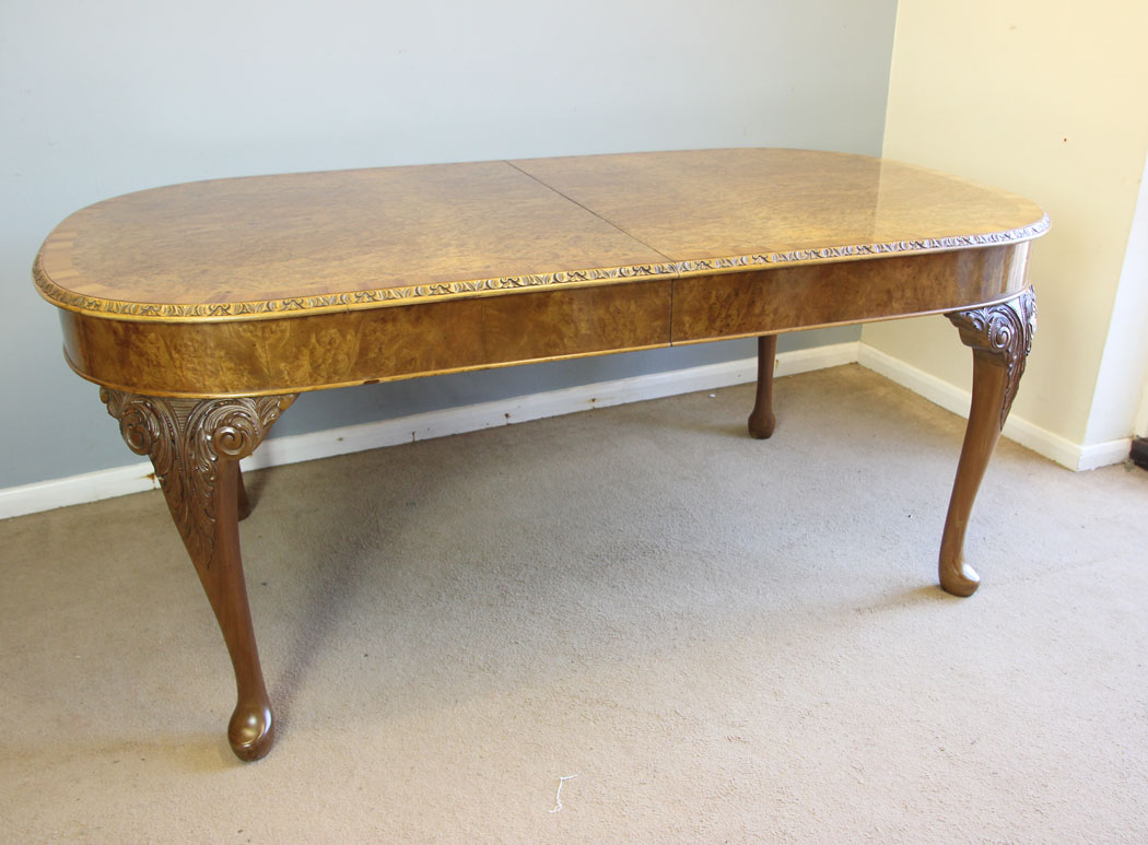 12383r8 Antique Large Burr Walnut Extending Dining Table, Antique Large Burr Walnut Extending Dining Table