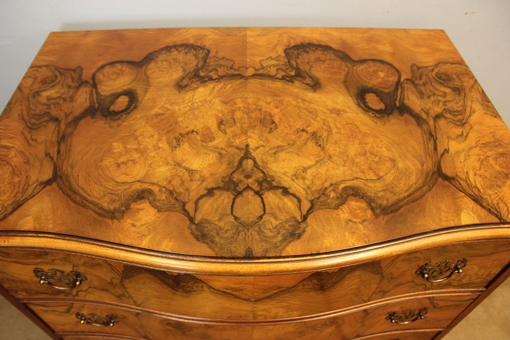 12393r2 Antique Burr Walnut Chest of Drawers, Antique Burr Walnut Chest of Drawers