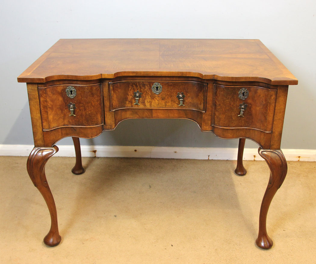 12396r1 Antique Burr Walnut Writing Table Side Dressing Table, Antique Figured Walnut Writing Table Side Dressing Table