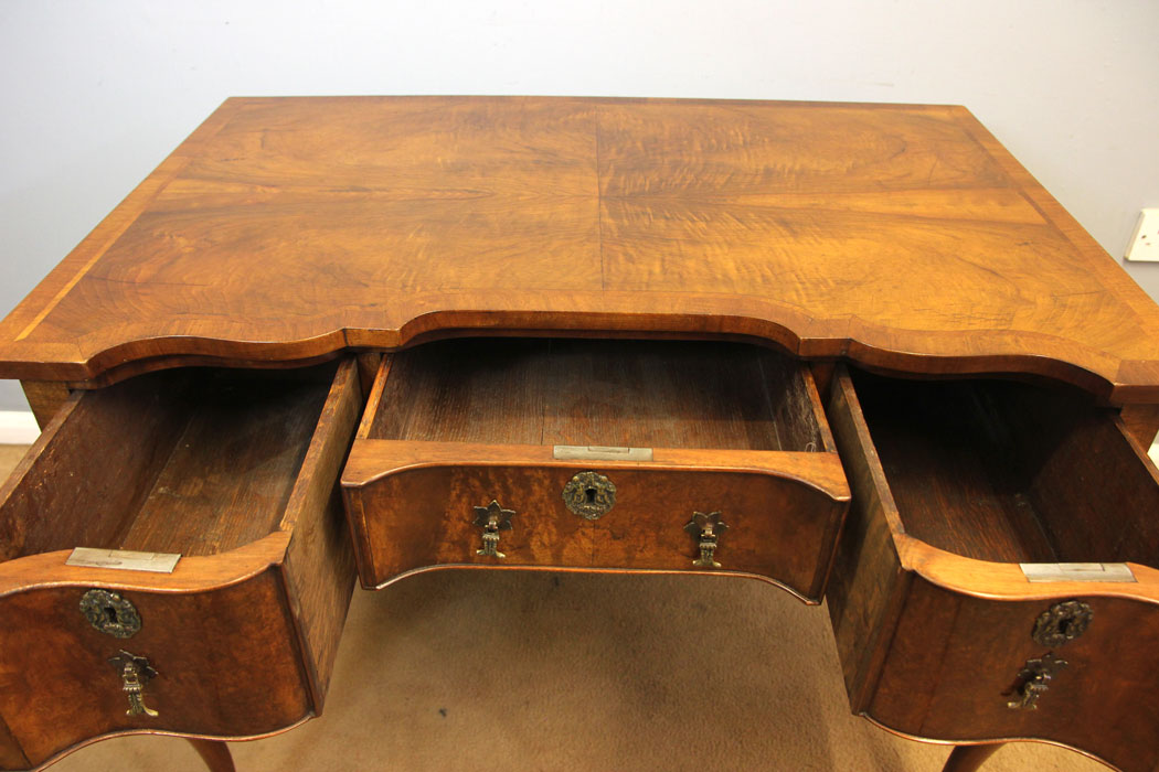 12396r5 Antique Burr Walnut Writing Table Side Dressing Table, Antique Figured Walnut Writing Table Side Dressing Table
