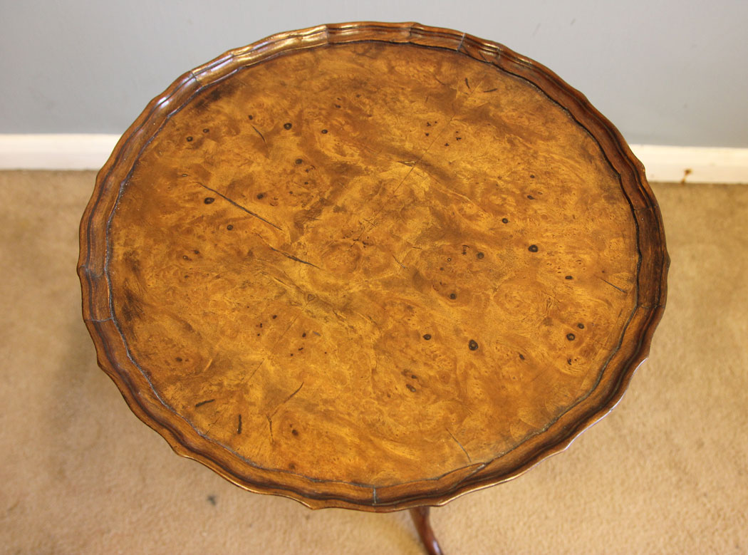12413r4 Burr Walnut Tripod Wine Table, Burr Walnut Tripod Occasional Wine Table