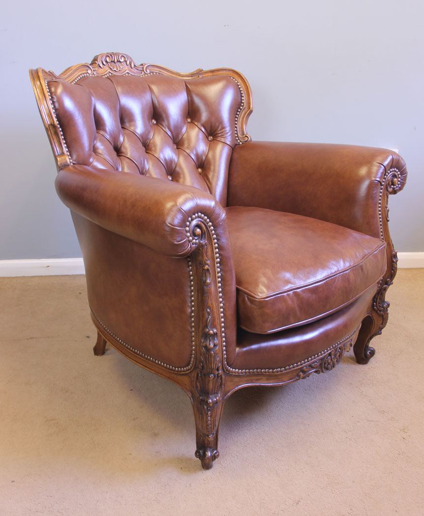 12027r2 Antique Leather Armchair, Superb Buttoned Leather Armchair