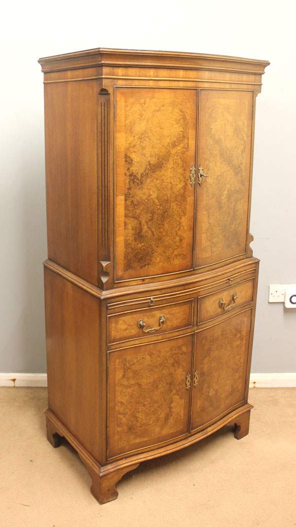 12449r15 Burr Walnut Cocktail Drinks Cabinet, Burr Walnut Cocktail Drinks Cabinet
