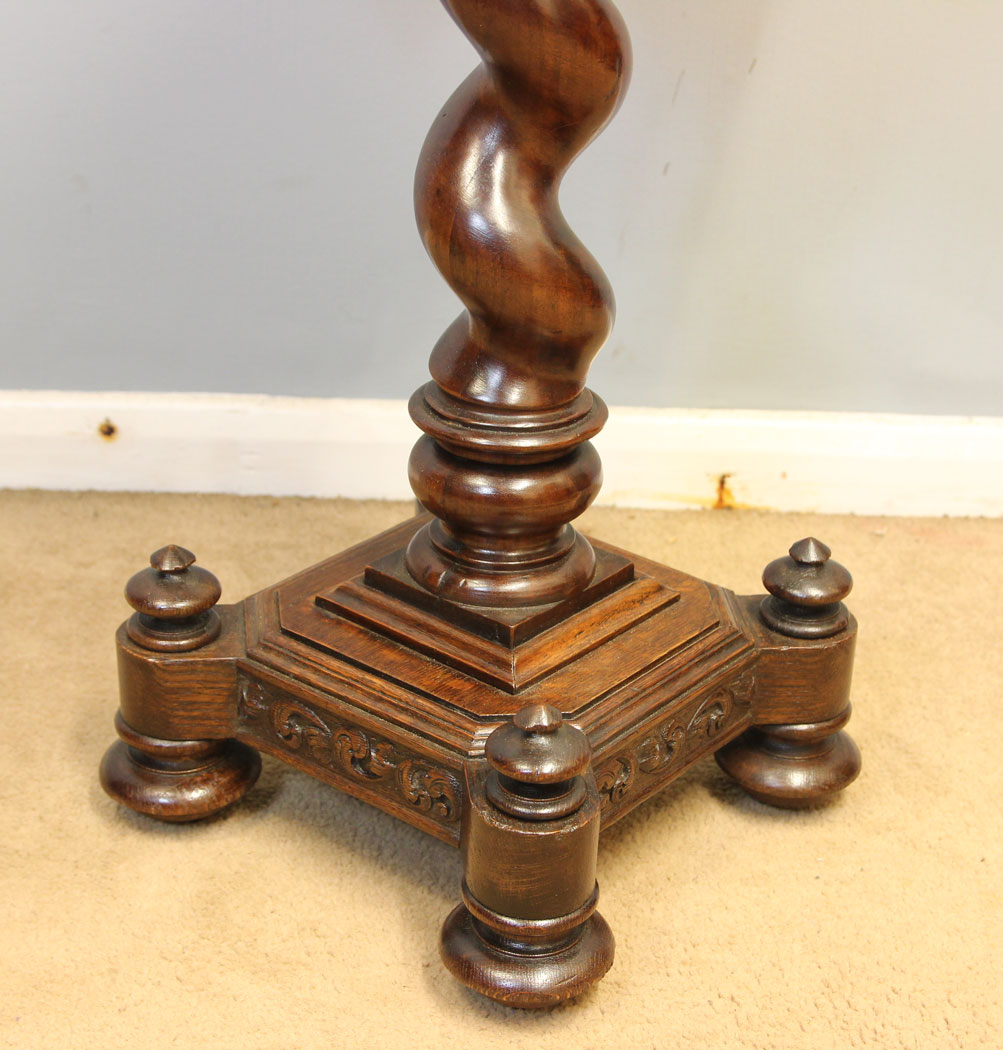 12463r12 Antique Carved Oak Side Table, Antique Carved Oak Wine Occasional Side Table