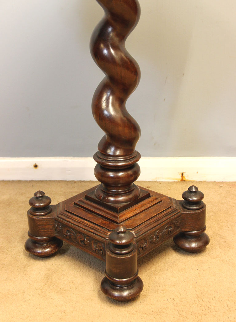 12463r3 Antique Carved Oak Side Table, Antique Carved Oak Wine Occasional Side Table