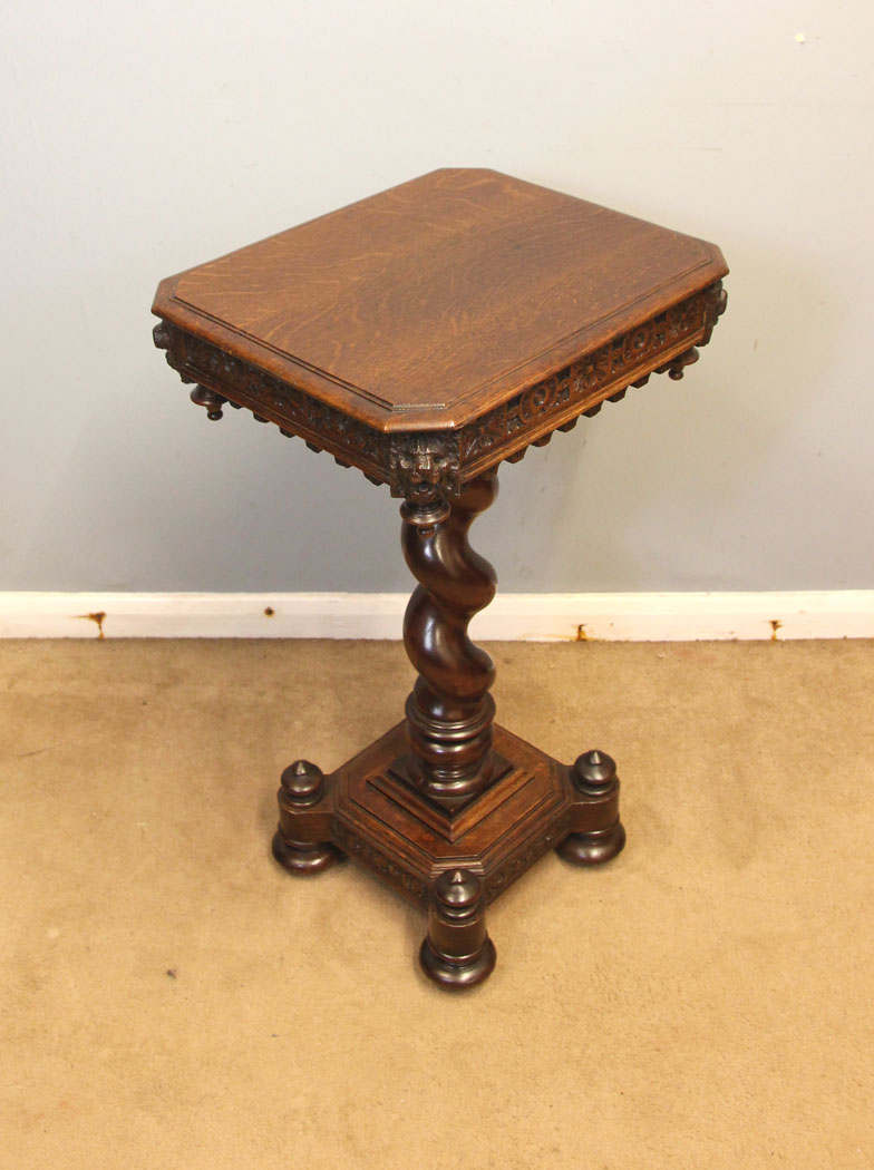 12463r7 Antique Carved Oak Side Table, Antique Carved Oak Wine Occasional Side Table