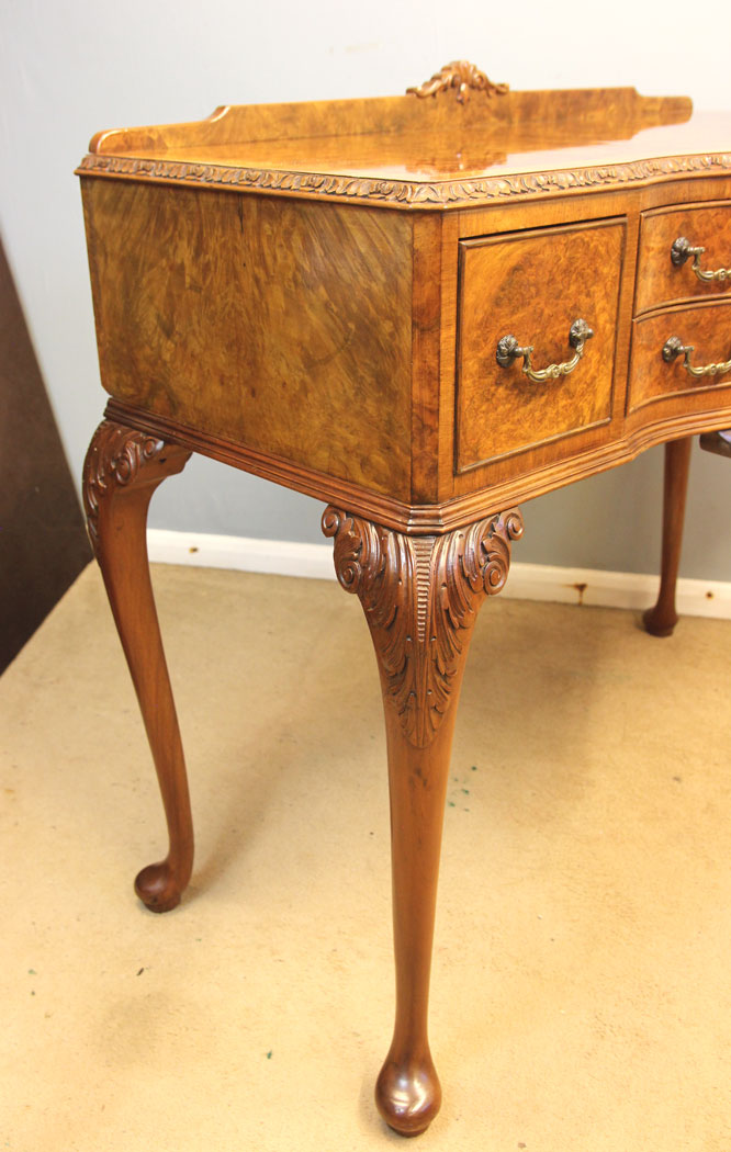 12465r6 Burr Walnut Antique Cutlery Console Side Table, Burr Walnut Antique Cutlery Console Side Table