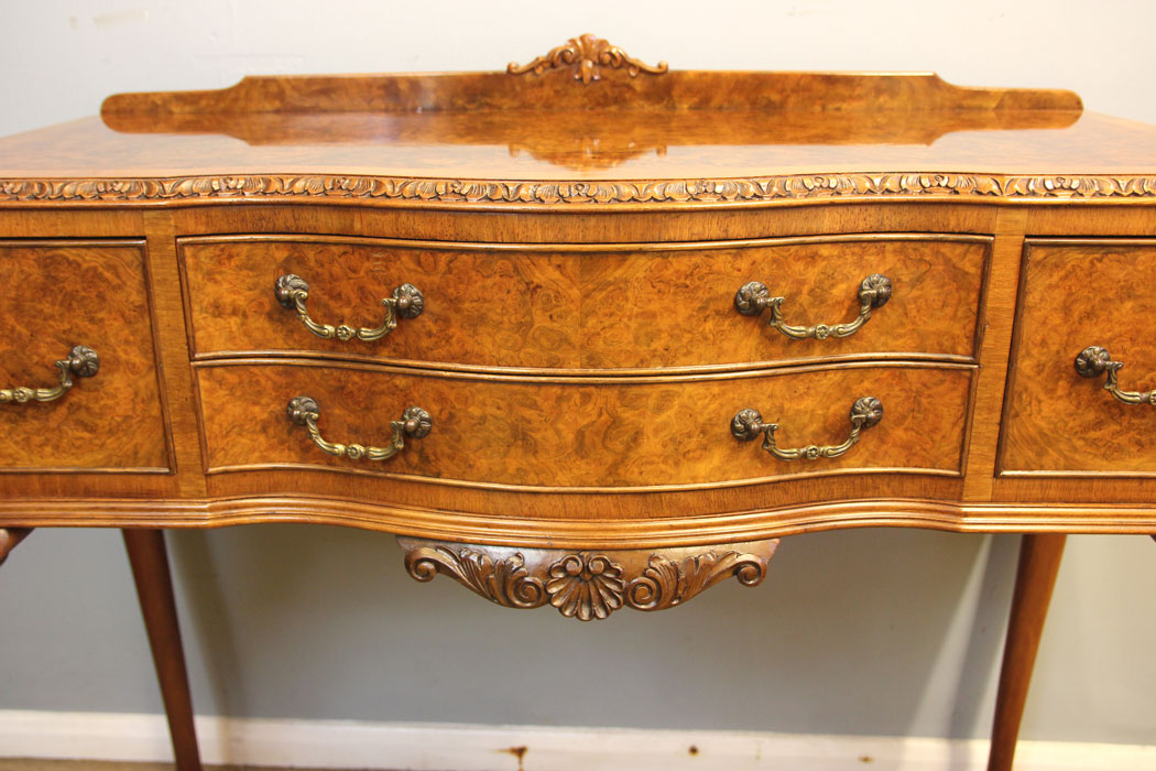 12465r7 Burr Walnut Antique Cutlery Console Side Table, Burr Walnut Antique Cutlery Console Side Table
