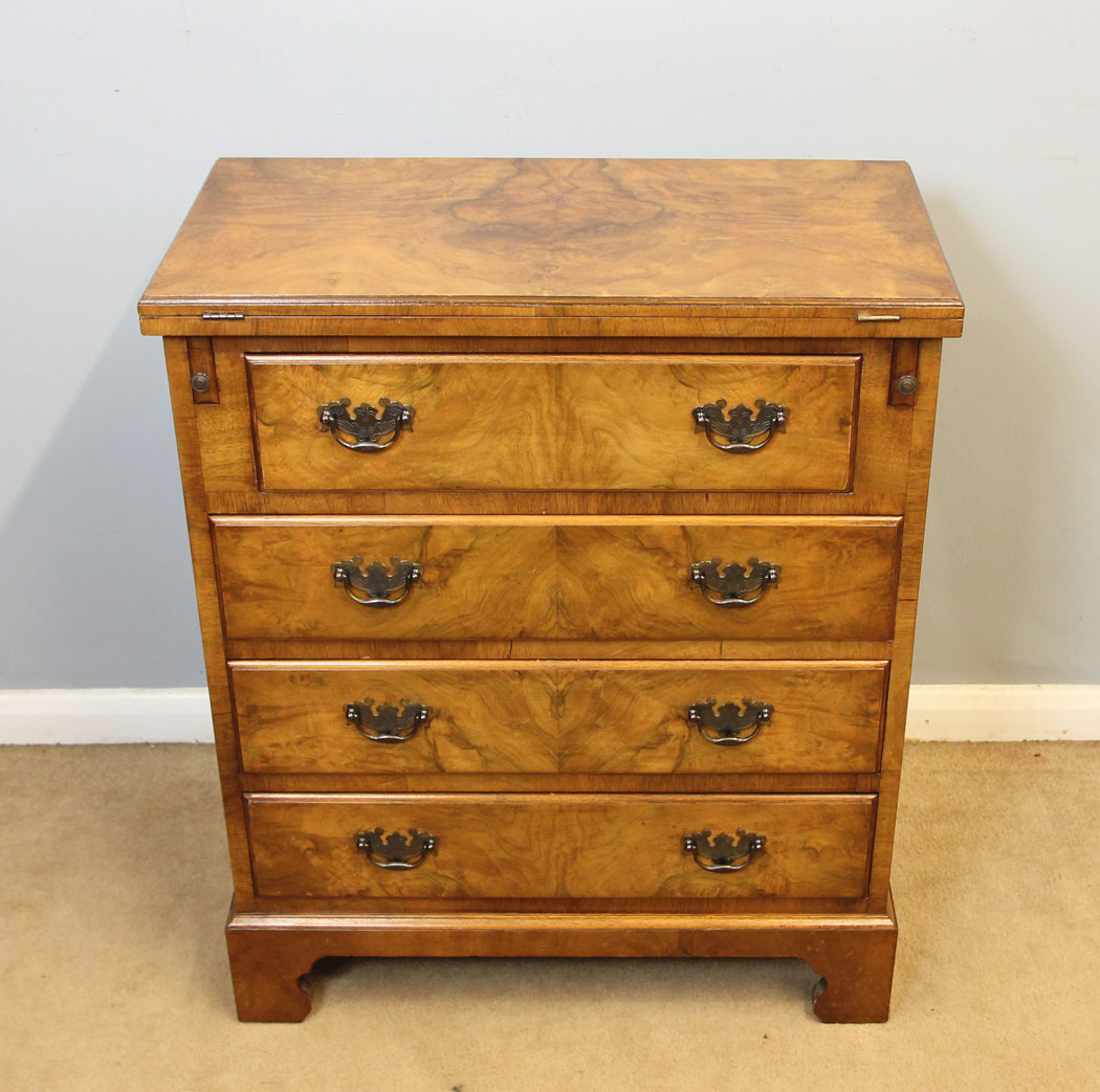12473r2 Antique Burr Walnut Bachelors Chest of Drawers, Burr Walnut Bachelors Chest of Drawers