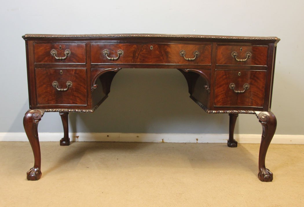 12480r02 Antique Mahogany Knee Hole Writing Desk, Antique Mahogany Knee Hole Writing Desk