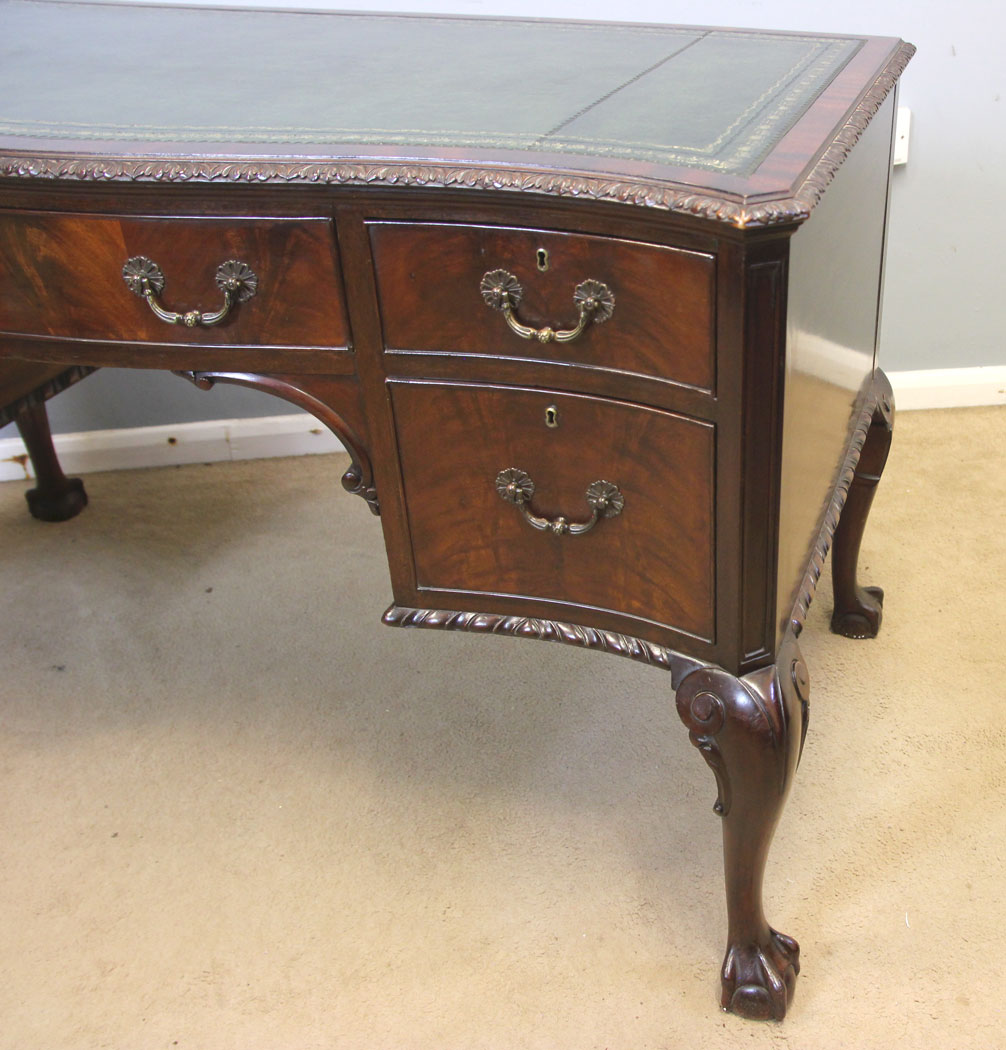 12480r4 Antique Mahogany Knee Hole Writing Desk, Antique Mahogany Knee Hole Writing Desk