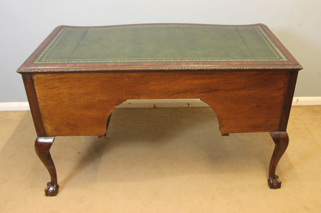 12480r5 Antique Mahogany Knee Hole Writing Desk, Antique Mahogany Knee Hole Writing Desk