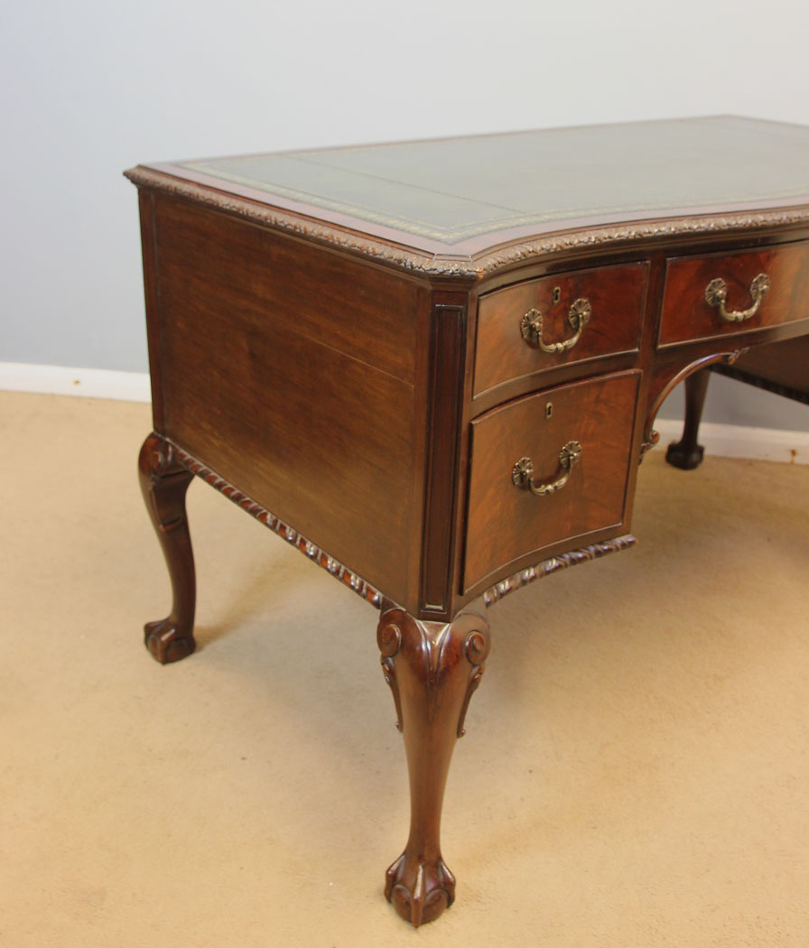 12480r7 Antique Mahogany Knee Hole Writing Desk, Antique Mahogany Knee Hole Writing Desk
