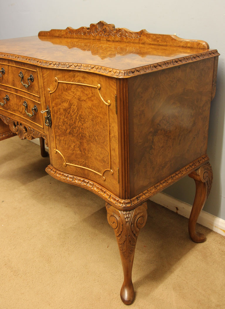 12492r10 Small Burr Walnut Sideboard Server, Small Burr Walnut Sideboard Server