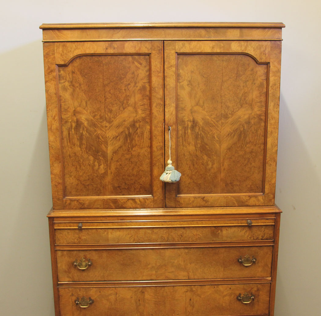 12495r11 Burr Walnut Tallboy Chest Drawers, Drinks Cabinet, Burr Walnut Tallboy Chest Drawers, Drinks Cabinet