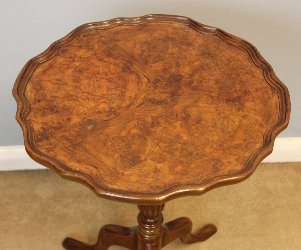 12501r2 Burr Walnut Tripod Wine Table, Burr Walnut Tripod Wine Table
