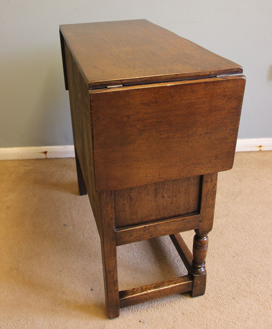 12536r8 Antique Oak Drop Leaf Side Table, Antique Oak Side Cabinet