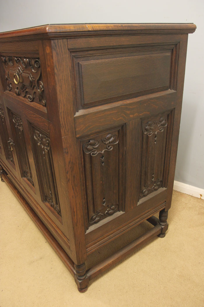 12542r4 Antique Carved Oak Side Cabinet Dresser, Antique Carved Oak Side Cabinet / Dresser