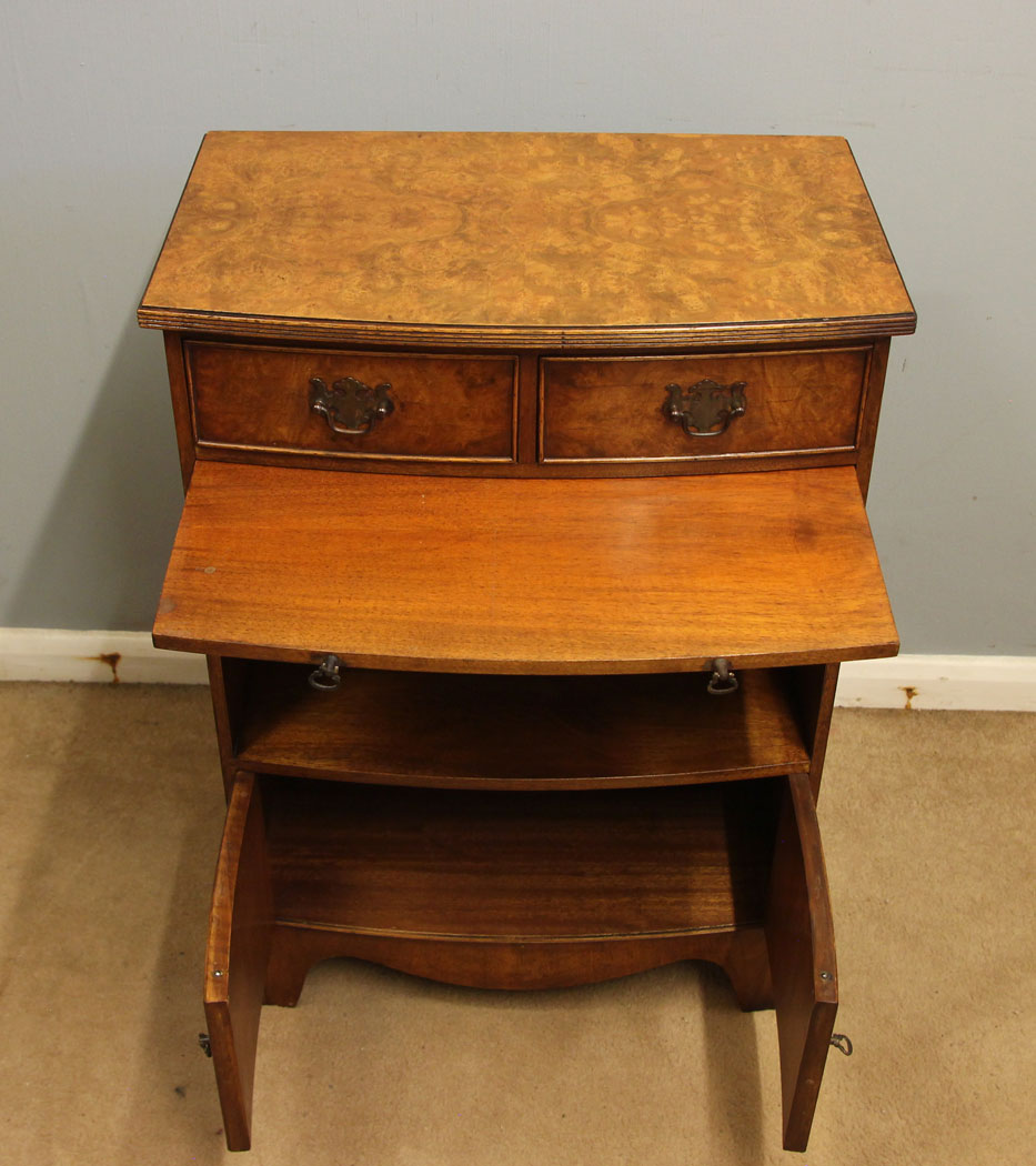 12570r8 Pair Antique Burr Walnut Bedside Cabinets, Pair Antique Burr Walnut Bedside Cabinets