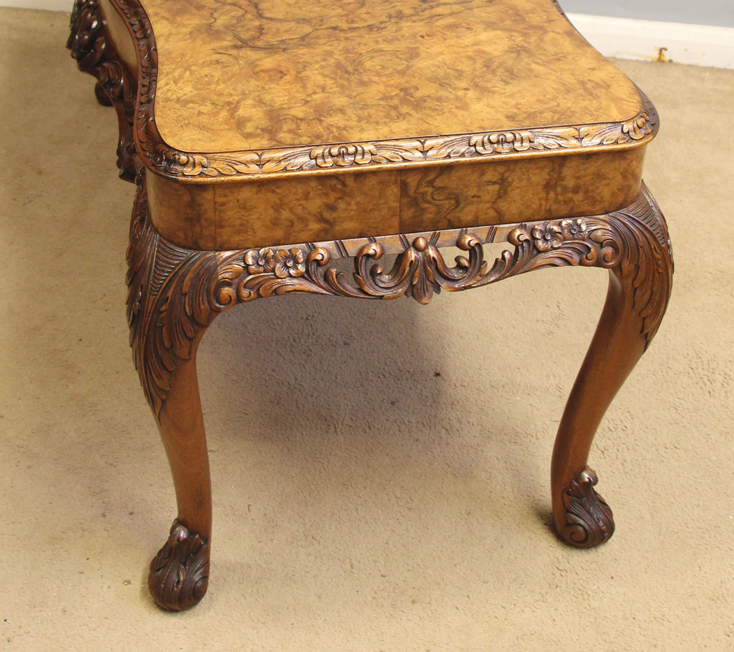 12578r10 Antique Low Centre Walnut Coffee Table, Antique Queen Anne Style Burr Walnut Coffee Table