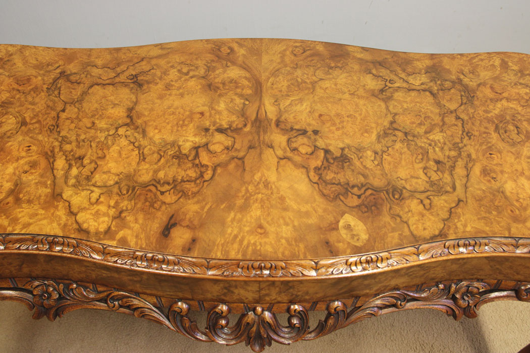 12578r7 Antique Low Centre Walnut Coffee Table, Antique Queen Anne Style Burr Walnut Coffee Table