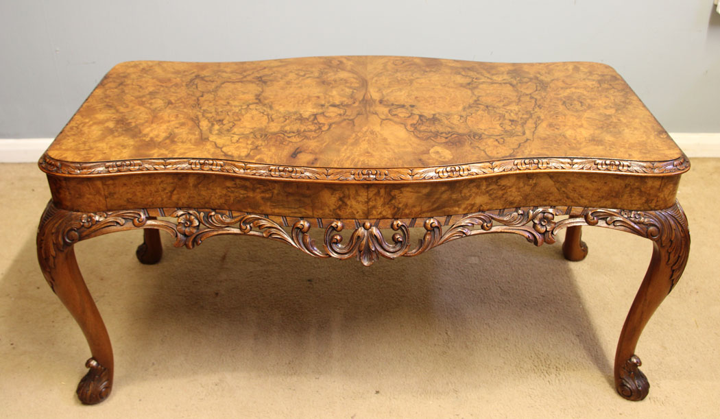 12578r8 Antique Low Centre Walnut Coffee Table, Antique Queen Anne Style Burr Walnut Coffee Table